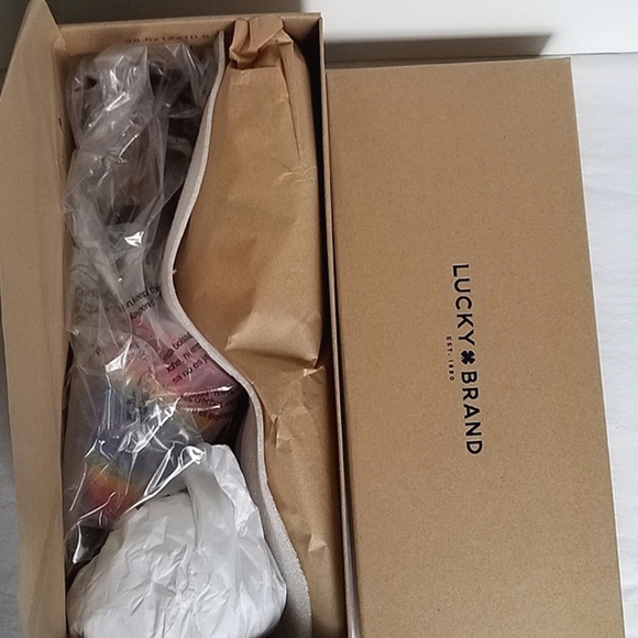 Lucky Brand Frijans Slide Sandals ⭐️⭐️ - Picture 7 of 7